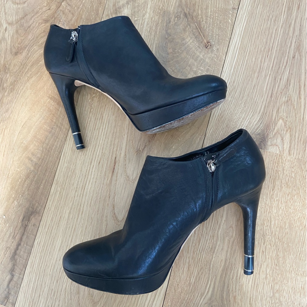 Christian Dior Black Leather Platform Ankle Booties | EU 42 (US 10) | Authentic - Picture 5 of 10